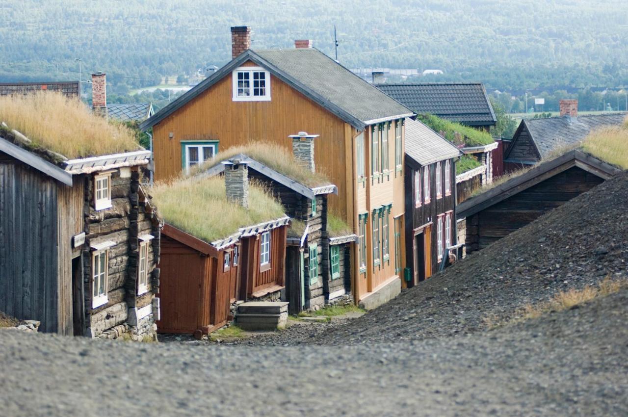 Vertshuset Roros Hotell Exteriör bild